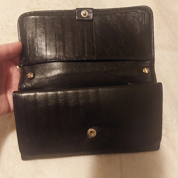 Gucci Wallet on Chain - Picture 5 of 13